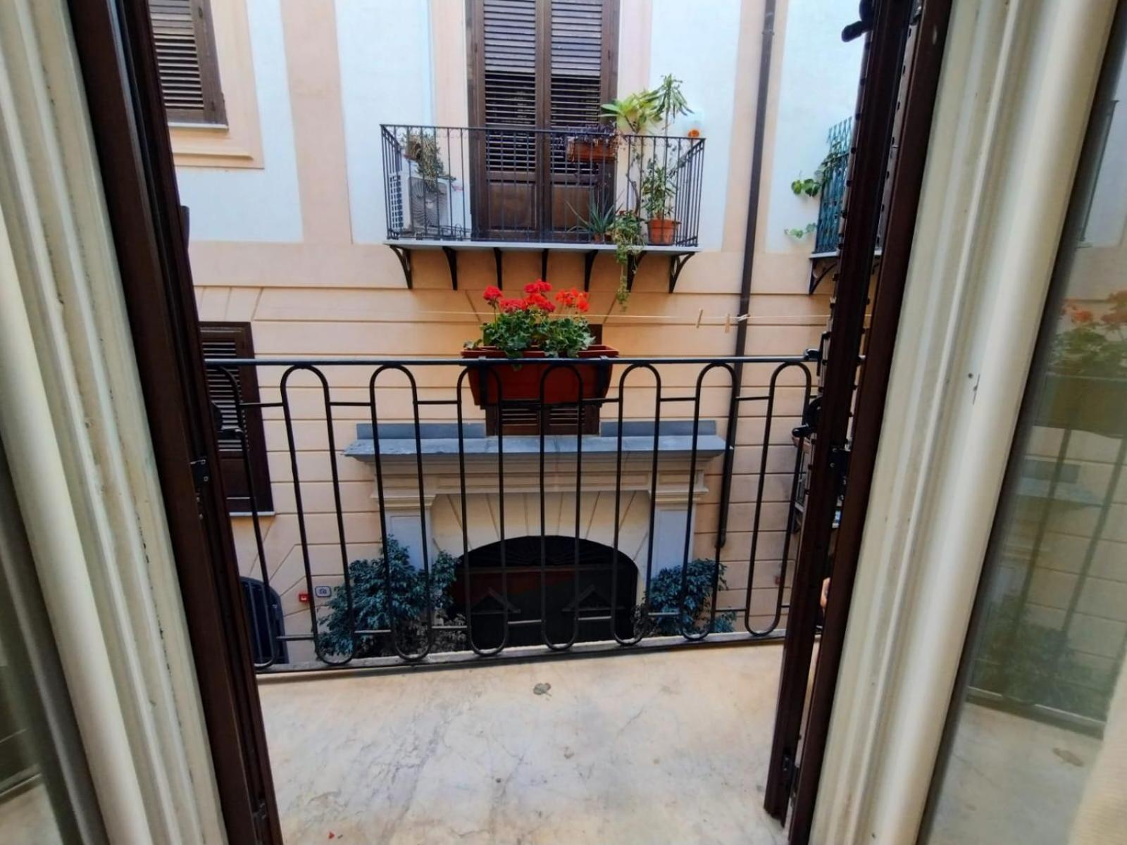 Appartement Domus Vetriera à Palerme Extérieur photo